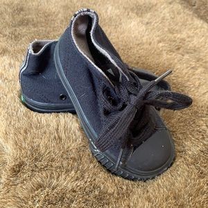 Toddler size 6k P.F Flyers